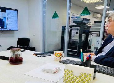 Ведущие круглого стола Сиднев В.В. и Кузнецов М.И