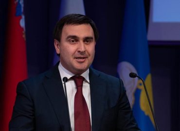 глава Реутова Филипп Анатольевич Науменко